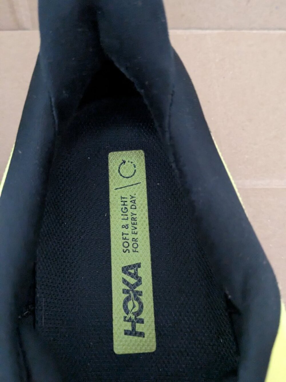 Hoka One One Clifton 8 Men's Size 14D Yellow Running Sneakers - Picture 11 of 14
